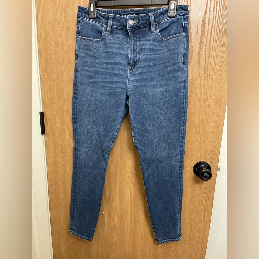 American Eagle the dream Jean size 10 short